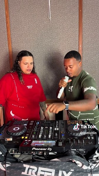 Como Ser DJ: Dicas e Humor com JR Felix