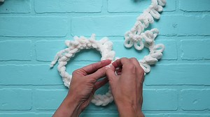 36K views · 633 reactions | Try your hands at Finger Looping Fun™ with this loopy hat from Sugar Bee Crafts. Get the pattern here: https://redhrt.co/2pNaS7W | Red Heart Yarns | Facebook