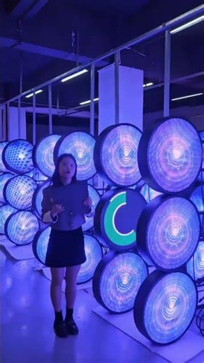 Outdoor round LED display