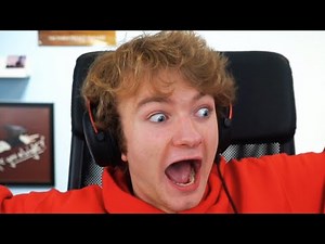 Tommyinnit sings Jump in the Cadillac during MCC