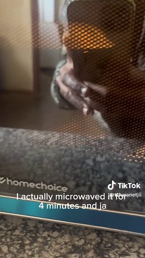 How to Make Caramelised Popcorn in the Microwave