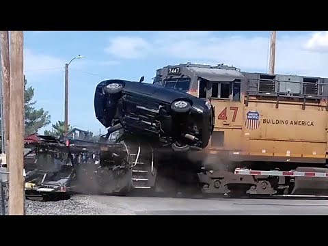 Idiots Driving Cars Fails | Try Not to Laugh