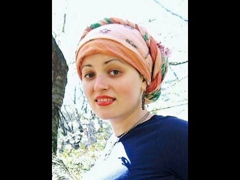 3 Fun Ways To Tie A Jewish Head Scarf