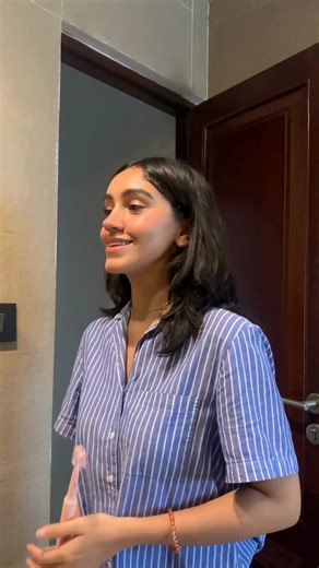 Experience the power of dual cleaning with the ORACURA® OC200 Daily Care Combo (OC200 & SB200) — combining advanced water flossing and sonic brushing for the ultimate oral hygiene routine. Get dentist-like freshness every day! ✅ 4 Water Flosser Modes 8 Pressure Settings for deep cleaning ✅ 3 Sonic Brush Modes – Sensitive, Clean & Massage ✅ 36,000 strokes/min & DuPont bristles for powerful yet gentle care ✅ Rechargeable, travel-friendly & IPX7 waterproof design ✅ Long battery life – up to 15 days