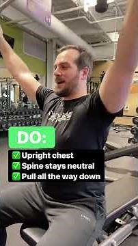 How to Use the Lat Pulldown Machine