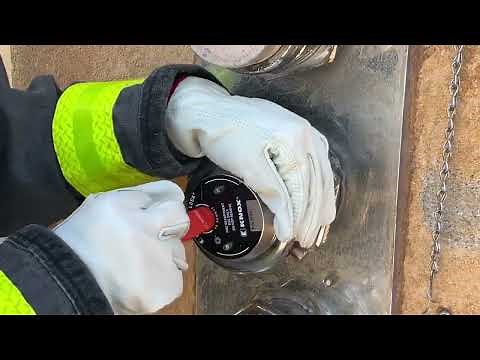 Locking and Unlocking KNOX FDC Locking Cap