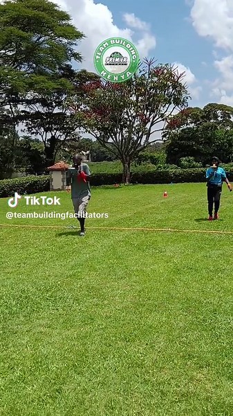 Team Building Exercise: Balancing Accountability in Teams