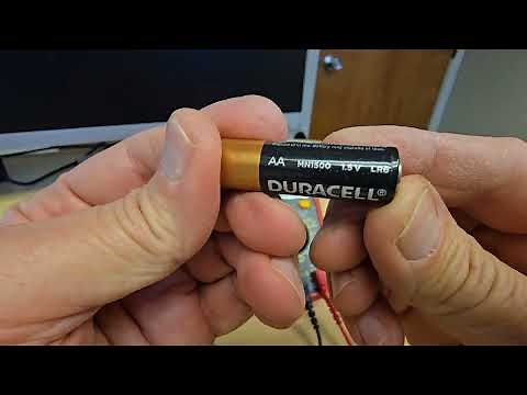 How to use Digital Multimeter Tester,(AstroAI) 2000 Counts, measures AC, DC,Voltage,current,Ohm,...