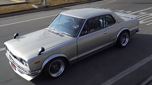 You know what time it is when you hear the Skyline rev up. | MotorTrend TV