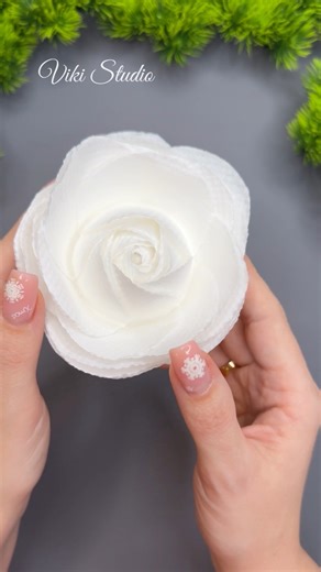 23K views · 278 reactions | Easy DIY Napkin Flower Ideas | Tissue Paper Craft for Beginners #paperflower #papercraft #hobby #diy #craftidea | Origami Studio | Facebook