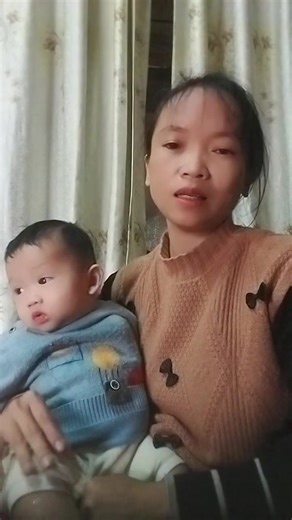 Tốt khoe xấu che đăng lên thế này không khác gì vạch áo cho người xem lưng. nhưng mà em cũng hết cách với người đau não này mới phải nói ra.xin mọi người thông cảm. | Đời Là Cõi Tạm