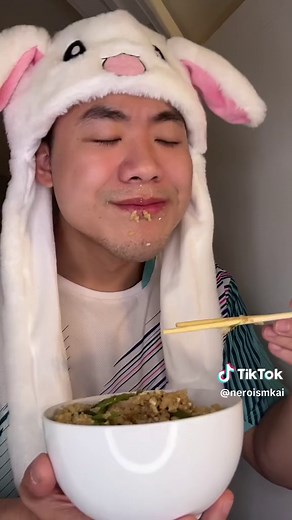 Secretly Tasting Different Foods at 3AM with Super Idol Roblox ID