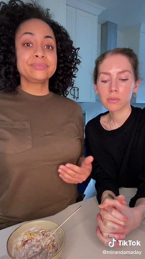 Learn the Art of Smizing with Raven-Symoné