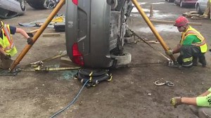 Paratech Multiforce and 610 struts making quick work of lateral stabilization and lifting lab. Paratech Fire & Rescue Equipment | Rescue Methods