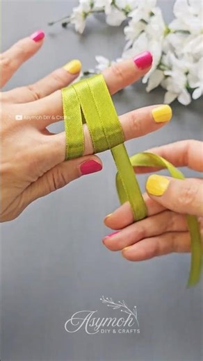 This 1-Minute Bow Hack Changes Everything 🎀 #diy #gift #tutorial