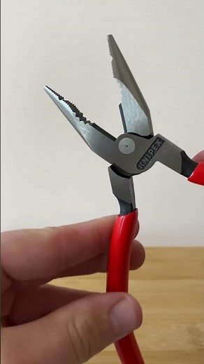 Knipex 08 21 145 – Compact Combination Pliers