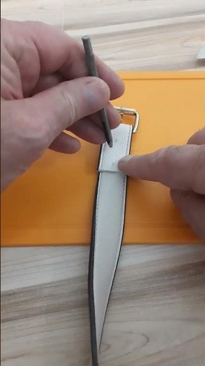 How to Attatch the Belt Buckle