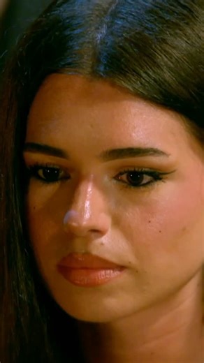 Telecinco.es on Instagram: "Rodri y Helena reaccionan a sus imágenes: “Te vas a arrepentir” 💣 🐍 #LaIslaDeLasTentaciones: lunes, martes y miércoles a las 21:45h, en Telecinco"