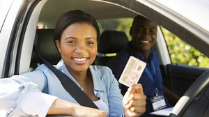 How to check driver's license status with the help of your phone