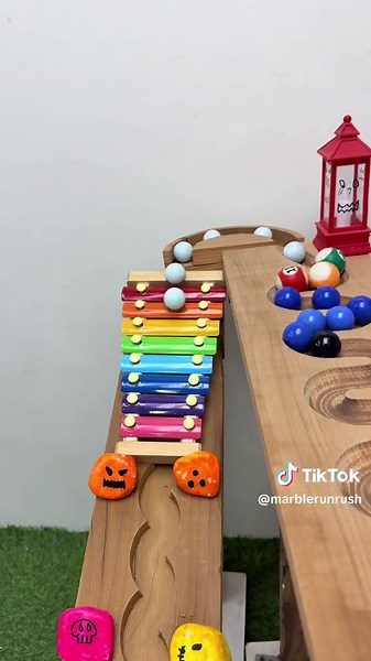 Marble Run Race: Bright Christmas Joy
