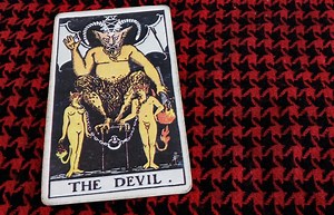 The Devil Tarot Card: Symbolism and Meaning Explained | LoveToKnow