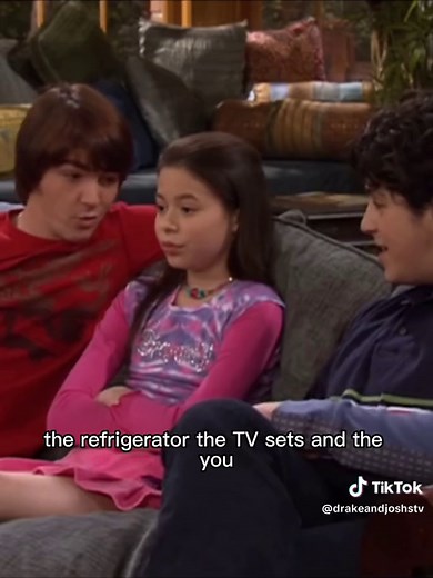 The Drake & Josh Inn Adventure | Nickelodeon Fun