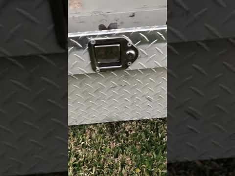 How to change lock on truck toolbox