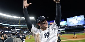 'I love being a Yankee': Rizzo rejoins Bronx Bombers