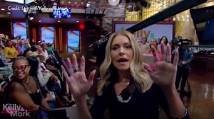 WATCH: Kelly Ripa leaves seat during LIVE discussion about her appearance