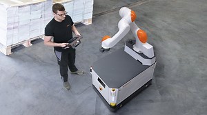 Der mobile Cobot KMR iisy ist autonom, flexibel und schnell - KUKA