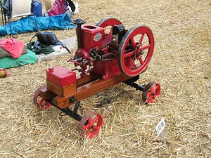 Hit-and-miss engine - Wikipedia