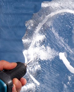 Incredible Ice Sculpture Idea! | Science, Tech and Universe