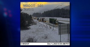 Eastbound I-90 over Snoqualmie Pass reopens after 30 semi-trucks spun-out
