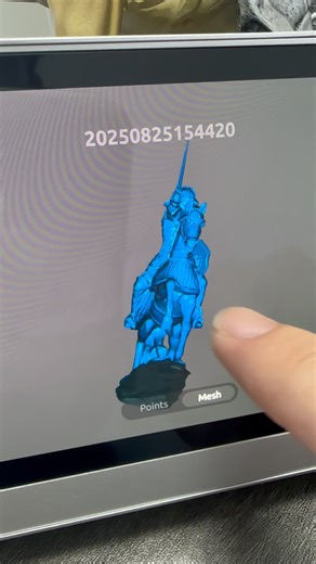 3DMakerpro Toucan 3D scanner is officially live, the easiest setup of any 3D scanner you'll ever use. 💼8-core CPU, 256GB Storage, 32GB RAM ⚡0.03mm scanning accuracy and 15fps scan speed. 🎯capture objects from 20mm-1500mm sizes 🔍 2K 6-inch AMOLED touchscreen. 🌈48MP RGB cameras Order Now👉https://eu.store.3dmakerpro.com/products/toucan | 3DMakerpro