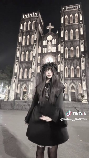 Exploring Gothic Style: A Deep Dive into Goth Culture