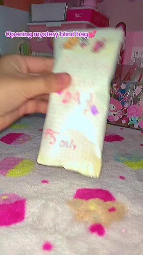 🦩 𝙢𝙮 𝙢𝙚𝙡𝙤𝙙𝙮 mini vlog (@.all.girls.dog)’s videos with L o v e y o u r s e l f - Someone