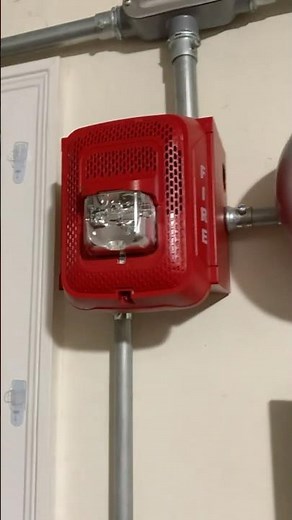 New System Sensor L-Series Red Speaker Strobe Fire Alarm Test