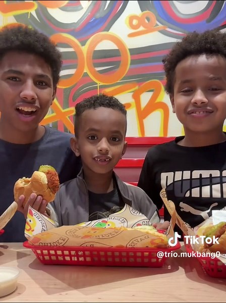 Dave’s Hot Chicken Reaper!!!🥵😋 Wait till the end!! #fypシ #fypシ゚viral #mukbang #food #foryoupage @Dave’s Hot Chicken