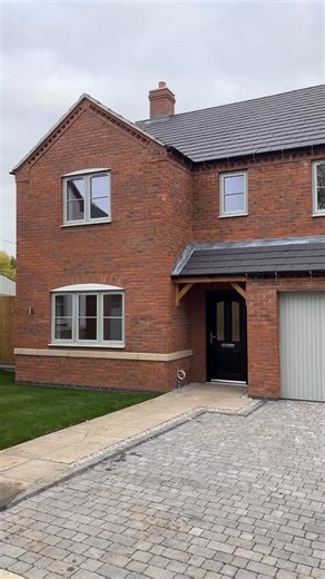 JUST LISTED Church View is a small and bespoke development of just four detached houses in the highly regarded and picturesque Leicestershire village of Peckleton. The properties are at an advanced stage of construction. Plot 2, as advertised, is build complete and ready for occupancy. Constructed to an exceptional standard and specification, the property includes state-of-the-art renewable energy systems, including wet-piped underfloor heating throughout the ground floor, an air-source heat pum