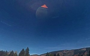 There's a UFO with an alien poking its head out on Google Earth