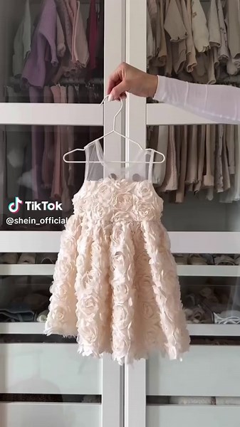 Enchanting SHEIN Kids Fairytale Gowns for Every Occasion