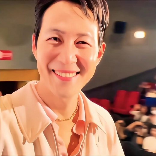💥🤯 Lee Jung Jae's Heartwarming Fan Love Moments: Squid Game Star's Gratitude & Goodbye.