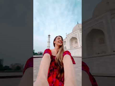 Seeing the TAJ MAHAL for the first time 🥰🇮🇳