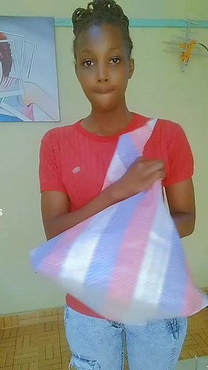 Modeling Creative Attire: How to Make Creative Wear Modeling