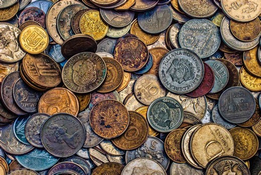 Evolution of Money: From Barter Systems to Bitcoin