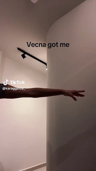 pov you’re double jointed #foryou #fyp #strangerthings @Stranger Things