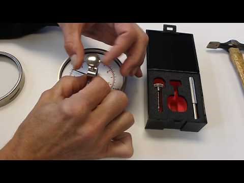 Pointer removal tool kit in use.