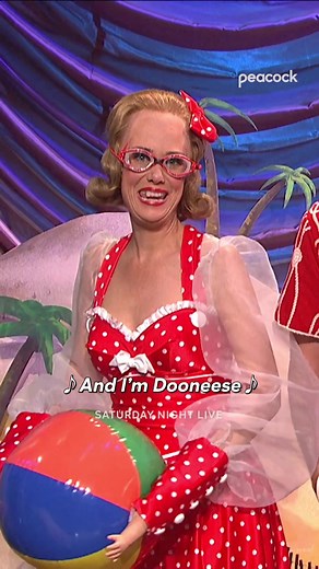 Dooneese SNL Skit Compilation | Kristen Wiig Tiny Hands Sisters