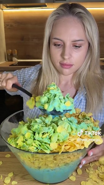 Eating Only Tiny Food All Day Challenge