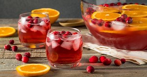 15 Easy Vodka Punch Recipes That Are Great For Parties!